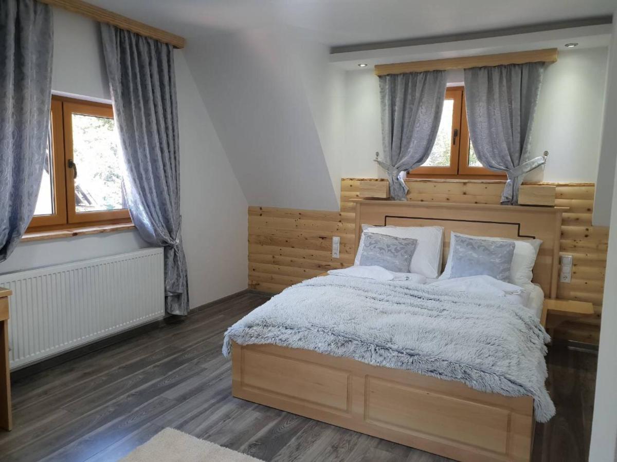 فندق Pansion House Prijeboj Plitvička Jezera المظهر الخارجي الصورة